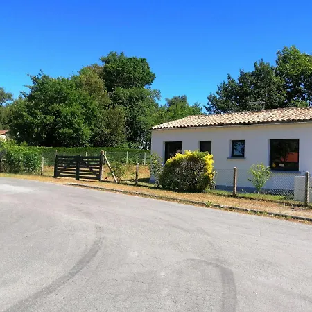 Palmyre Maison Location 2 Ferienhaus